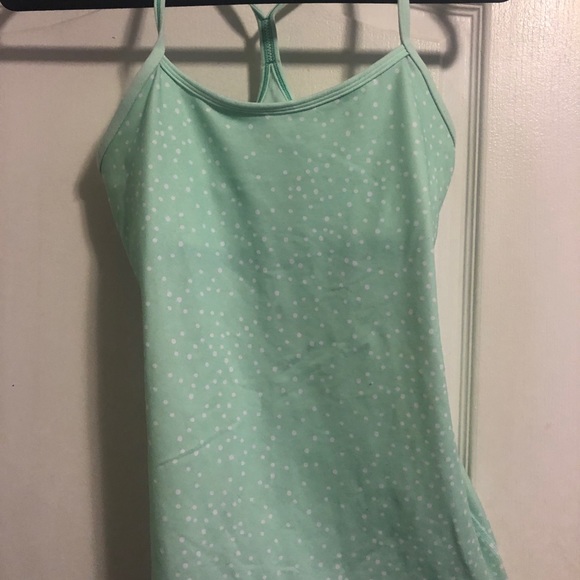 Lululemon powerY tank - Picture 2 of 3
